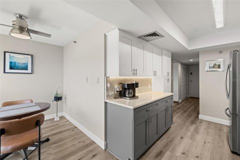 Copropriété à louer à Tampa, Floride: 3 chambres, 185.43 m2 № 1378111 - photo 12