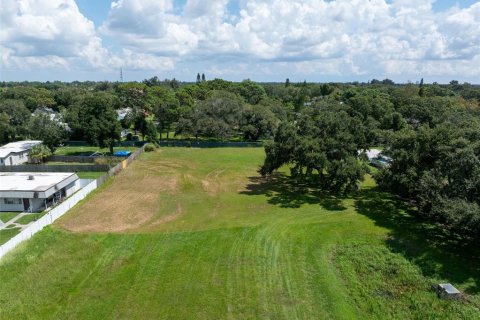 Terreno en venta en Saint Petersburg, Florida № 1378114 - foto 4