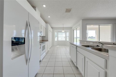 Townhouse in Kissimmee, Florida 2 bedrooms, 121.33 sq.m. № 1378082 - photo 18