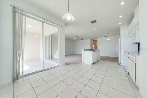 Touwnhouse à vendre à Kissimmee, Floride: 2 chambres, 121.33 m2 № 1378082 - photo 21