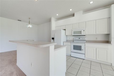 Touwnhouse à vendre à Kissimmee, Floride: 2 chambres, 121.33 m2 № 1378082 - photo 15