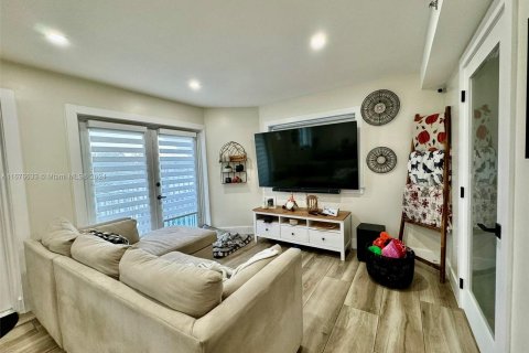 Condominio en venta en Miami, Florida, 2 dormitorios, 111.48 m2 № 1402722 - foto 15