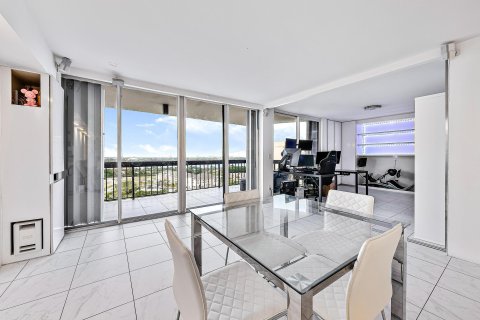 Copropriété à vendre à West Palm Beach, Floride: 2 chambres, 112.04 m2 № 1047733 - photo 15