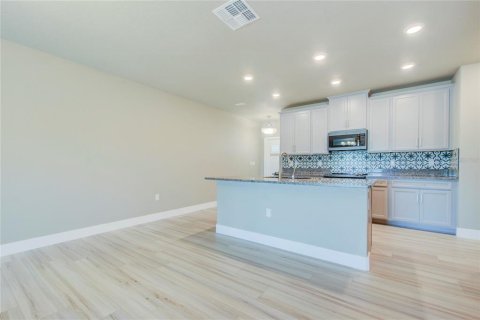 Casa en venta en San Antonio, Florida, 2 dormitorios, 162.3 m2 № 1336243 - foto 13