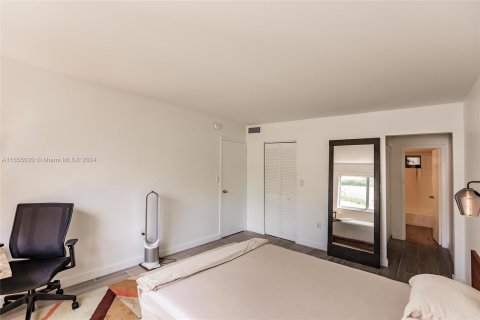 Condominio en venta en Miami Beach, Florida, 1 dormitorio, 67.82 m2 № 1352199 - foto 7