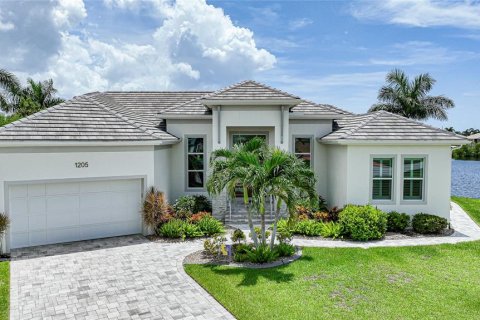 Villa ou maison à vendre à Punta Gorda, Floride: 3 chambres, 253.72 m2 № 1302373 - photo 1