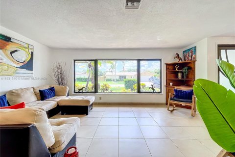 Casa en venta en Coral Springs, Florida, 3 dormitorios, 173.63 m2 № 1293526 - foto 8