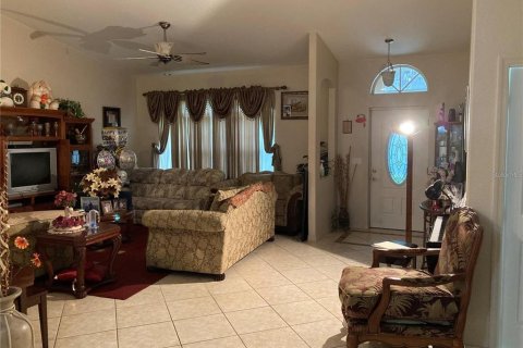 House in North Port, Florida 4 bedrooms, 183.48 sq.m. № 1338917 - photo 5