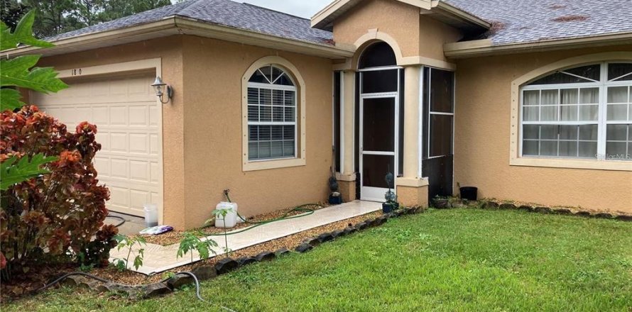 House in North Port, Florida 4 bedrooms, 183.48 sq.m. № 1338917