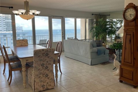 Condo in Fort Lauderdale, Florida, 1 bedroom  № 1050239 - photo 22