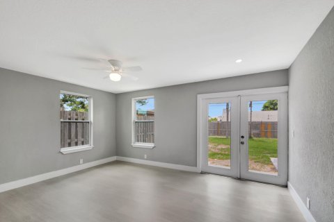 Casa en venta en Lake Worth, Florida, 3 dormitorios, 151.06 m2 № 1231313 - foto 25