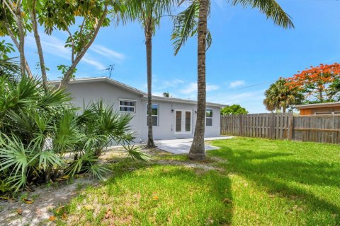 Villa ou maison à vendre à Lake Worth, Floride: 3 chambres, 151.06 m2 № 1231313 - photo 4