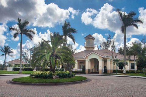 Touwnhouse à vendre à Deerfield Beach, Floride: 2 chambres, 119.47 m2 № 1049997 - photo 30