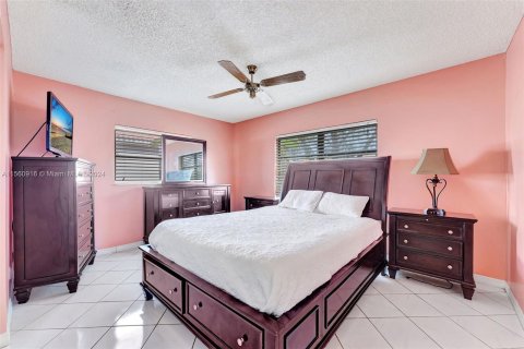 Villa ou maison à vendre à Plantation, Floride: 3 chambres, 189.15 m2 № 1095724 - photo 18