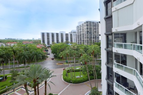 Condominio en venta en Aventura, Florida, 3 dormitorios, 173.73 m2 № 1241420 - foto 20