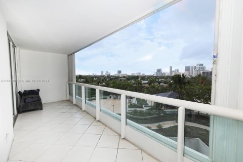 Copropriété à vendre à Aventura, Floride: 3 chambres, 173.73 m2 № 1241420 - photo 18