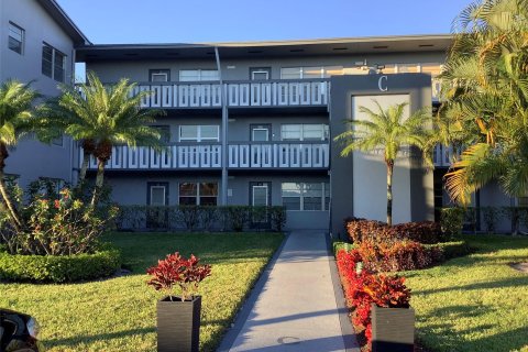 Copropriété à vendre à Boca Raton, Floride: 1 chambre, 66.89 m2 № 1043082 - photo 1