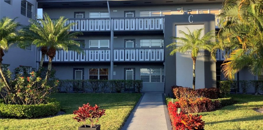 Condo in Boca Raton, Florida, 1 bedroom  № 1043082