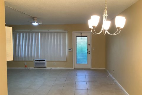 Condominio en venta en Boca Raton, Florida, 1 dormitorio, 66.89 m2 № 1043082 - foto 11