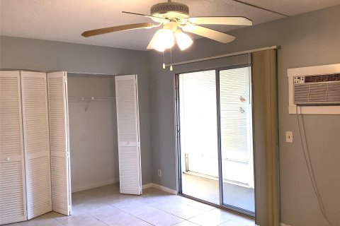 Condo in Boca Raton, Florida, 1 bedroom  № 1043082 - photo 5