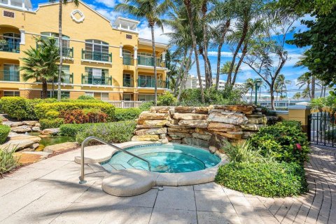 Condominio en venta en Hillsboro Beach, Florida, 2 dormitorios, 196.95 m2 № 1043124 - foto 15