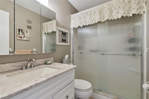 Condominio en venta en Saint Petersburg, Florida, 2 dormitorios, 105.44 m2 № 1393198 - foto 9