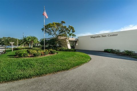 Condominio en venta en Saint Petersburg, Florida, 2 dormitorios, 105.44 m2 № 1393198 - foto 29