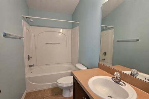 Touwnhouse à vendre à Orlando, Floride: 2 chambres, 121.24 m2 № 1393199 - photo 12