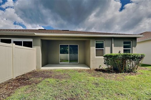 Casa en venta en Land O' Lakes, Florida, 3 dormitorios, 142.33 m2 № 1393154 - foto 13