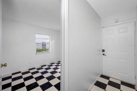 Condo in Tampa, Florida, 1 bedroom  № 1250523 - photo 5