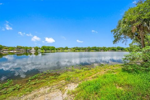 Condo in Tampa, Florida, 1 bedroom  № 1250523 - photo 25