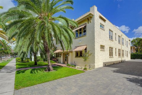 Copropriété à vendre à Orlando, Floride: 1 chambre, 63.64 m2 № 1250605 - photo 4