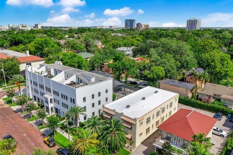 Condo in Orlando, Florida, 1 bedroom  № 1250605 - photo 22