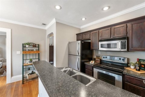 Condo in Orlando, Florida, 1 bedroom  № 1250605 - photo 17