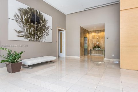 Condo in Miami, Florida, 2 bedrooms  № 1345310 - photo 18