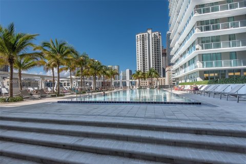 Condo in Miami, Florida, 2 bedrooms  № 1345310 - photo 24