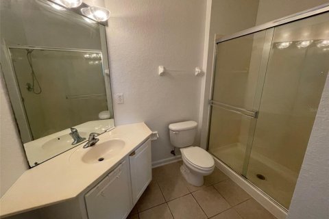 Condo in Orlando, Florida, 2 bedrooms  № 1337680 - photo 11