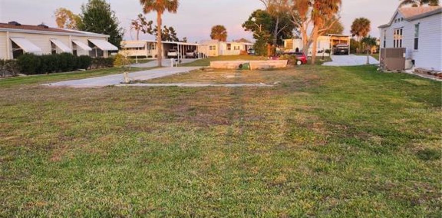 Terreno en Englewood, Florida № 1061783