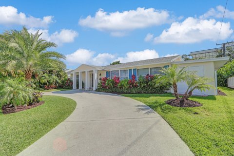 Villa ou maison à vendre à North Palm Beach, Floride: 4 chambres, 234.86 m2 № 1171359 - photo 15