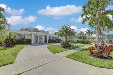 Villa ou maison à vendre à North Palm Beach, Floride: 4 chambres, 234.86 m2 № 1171359 - photo 13