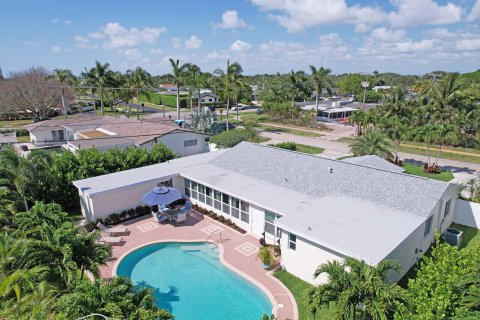 Casa en venta en North Palm Beach, Florida, 4 dormitorios, 234.86 m2 № 1171359 - foto 5