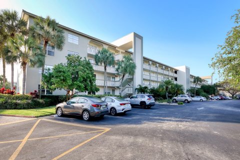 Copropriété à vendre à Coconut Creek, Floride: 2 chambres, 107.77 m2 № 1171380 - photo 13