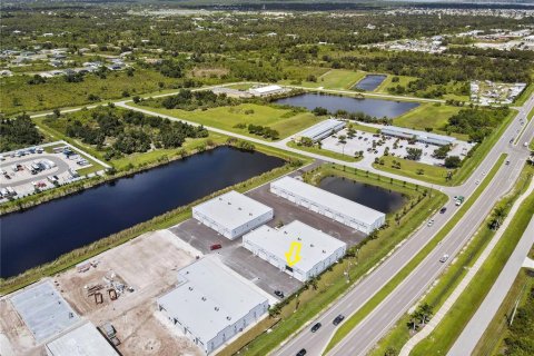 Propiedad comercial en venta en Rotonda, Florida № 1380800 - foto 10