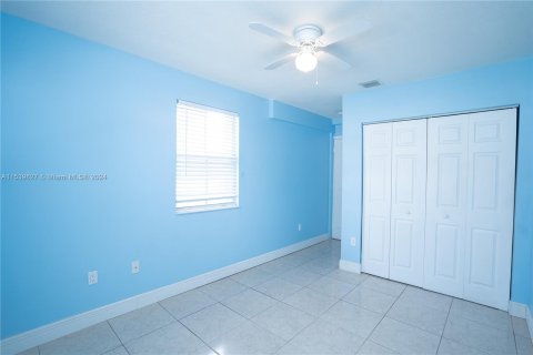 House in Miramar, Florida 5 bedrooms, 207.17 sq.m. № 1049370 - photo 6