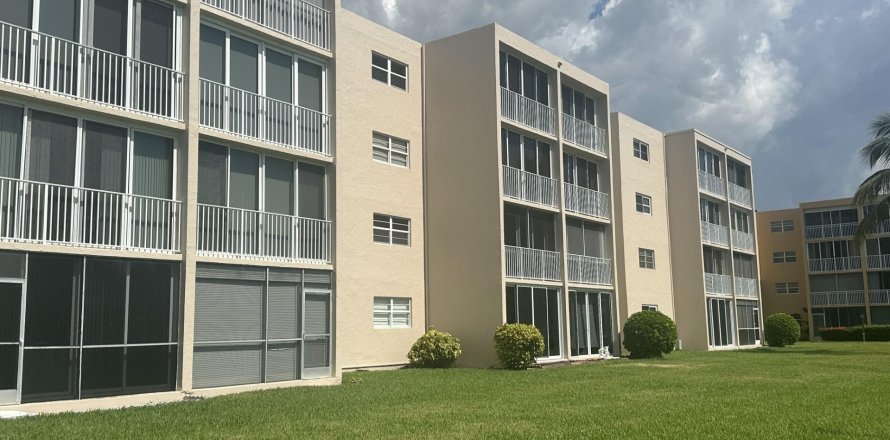 Condominio en Dania Beach, Florida, 1 dormitorio  № 1208724