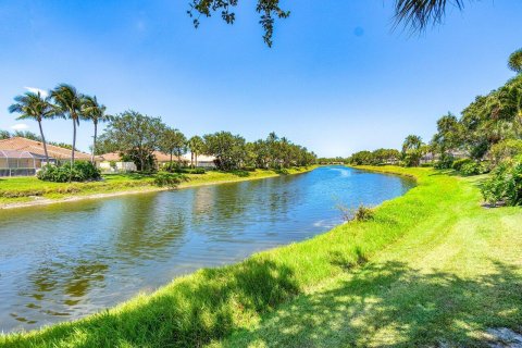 Villa ou maison à vendre à West Palm Beach, Floride: 4 chambres, 185.9 m2 № 1227027 - photo 7