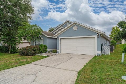 Villa ou maison à vendre à Davenport, Floride: 4 chambres, 153.66 m2 № 1341467 - photo 3