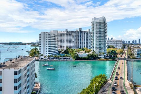 Condominio en venta en Miami Beach, Florida, 1 dormitorio, 67.17 m2 № 1329740 - foto 10