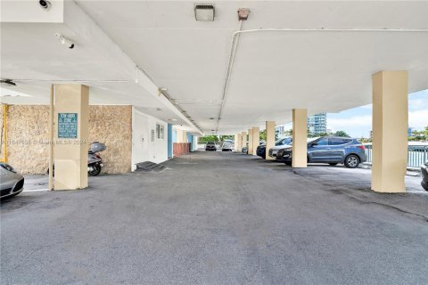 Condominio en venta en Miami Beach, Florida, 1 dormitorio, 67.17 m2 № 1329740 - foto 22