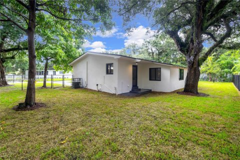 Villa ou maison à vendre à Miami, Floride: 3 chambres, 124.67 m2 № 1331150 - photo 27